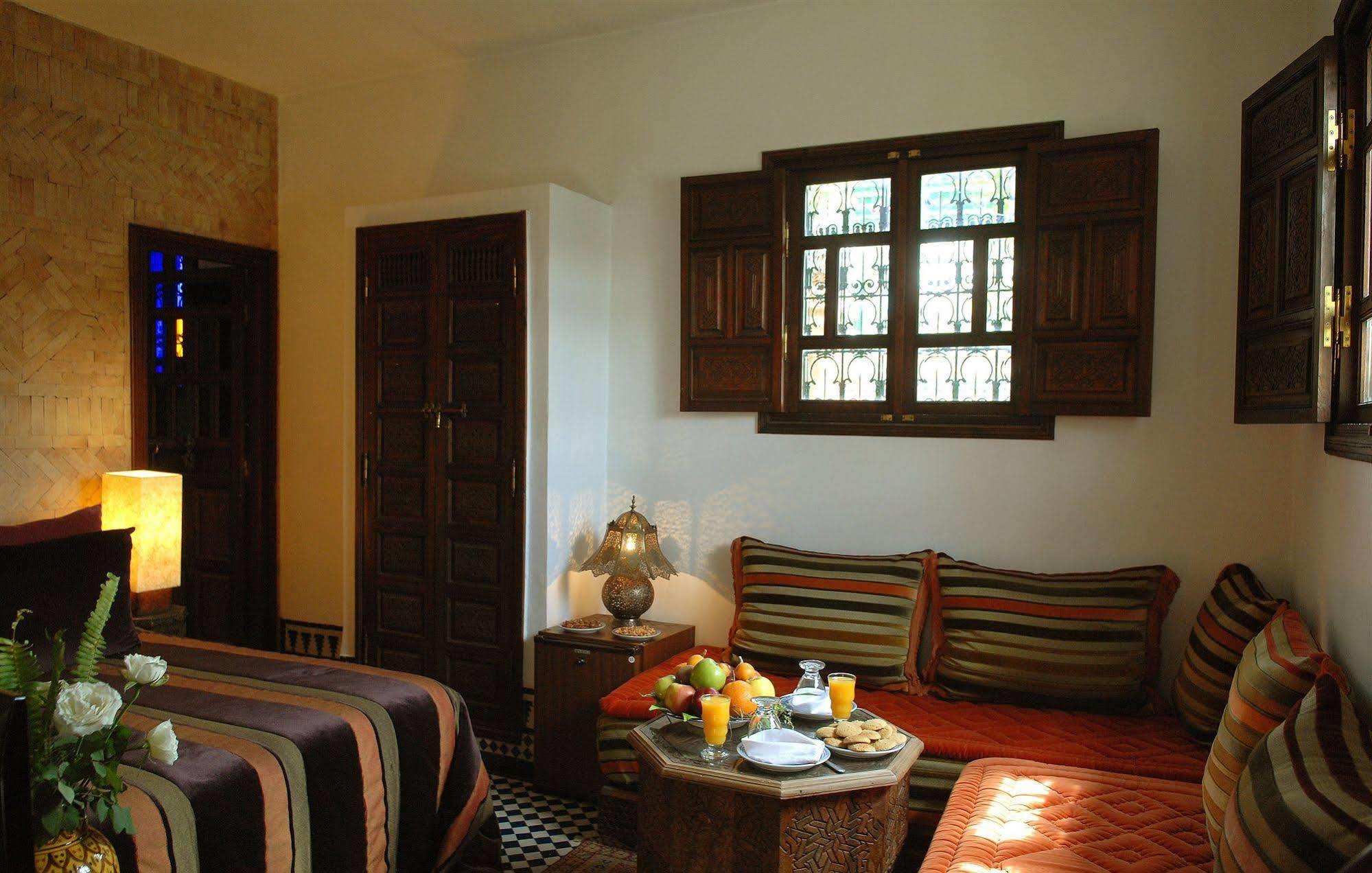 Dar Tazi - Medina View Hotel Fez Exterior foto