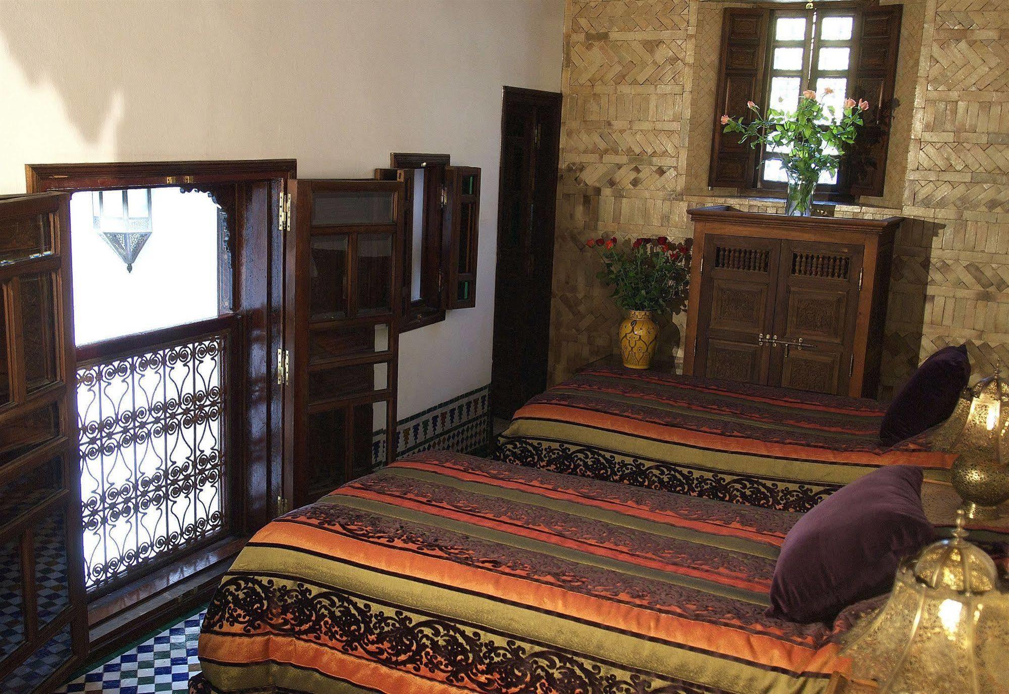 Dar Tazi - Medina View Hotel Fez Exterior foto
